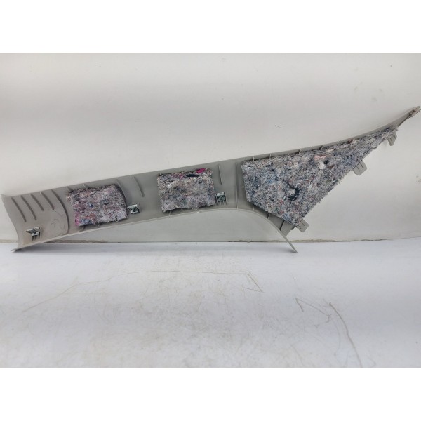 Acabamento Coluna Parabrisa Lado Direito Ford Ka 2014 A 2022