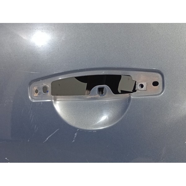 Porta Tras\esq Renault Sandero 2010 A 2015 - Traseira - Esquerda