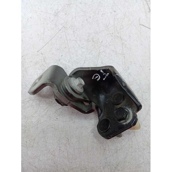 Dobradiça Inferior Tras\esq Ford Ka 2014 A 2022