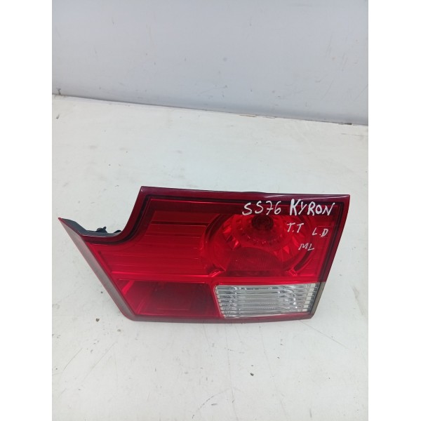 Lanterna Tampa Traseira Direita Ssangyong Kyron2009 A 2011