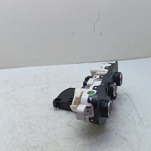 Comando Ar Condicionado Renault Kwid 2017 A  2022