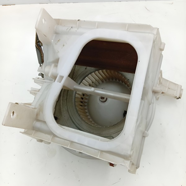 Caixa Ar Forçado Painel L200 Outdoor 2005 2006 2007 A 2012