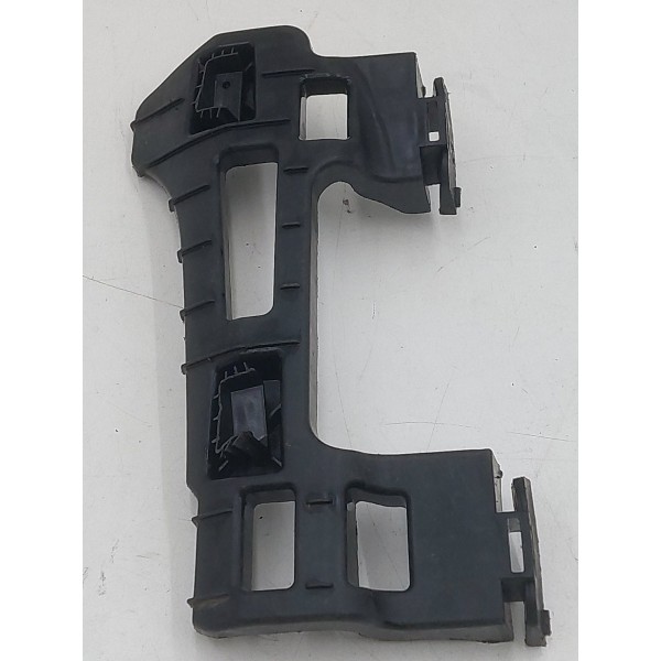 Guia Parachoque Traseiro Direito Hyundai Hb20 2012  A 2019