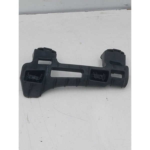 Guia Parachoque Traseiro Direito Hyundai Hb20 2012  A 2019