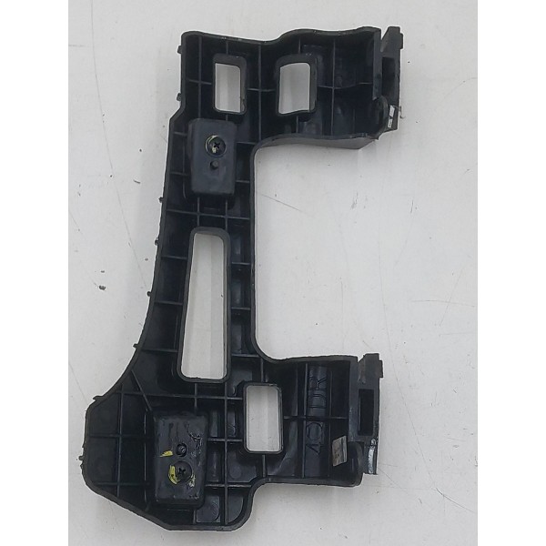 Guia Parachoque Traseiro Direito Hyundai Hb20 2012  A 2019