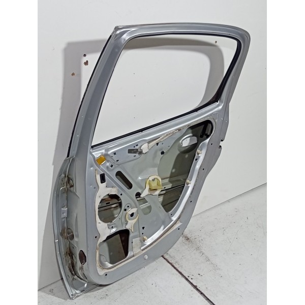 Porta Tras\dir Peugeot 206 2004 A 2007 Traseira