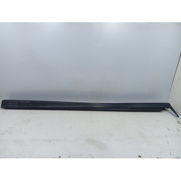 Spoiler Lateral Esquerdo Mitsubishi Galant 1999 A 2002