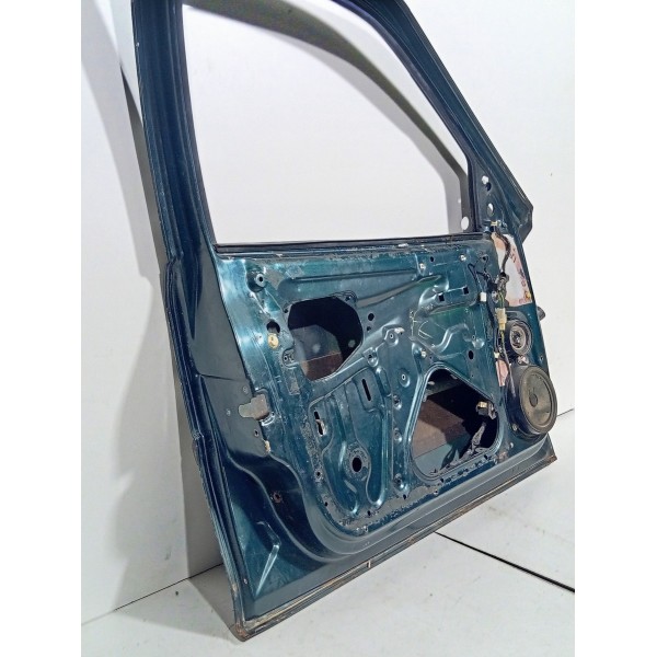 Porta Dian\esq Chevrolet Vectra 2000 A 2003 - Dianteira - Esquerda