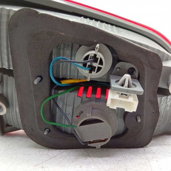 Lanterna Direita Tampa Hyundai Hb20 2011 A 2019