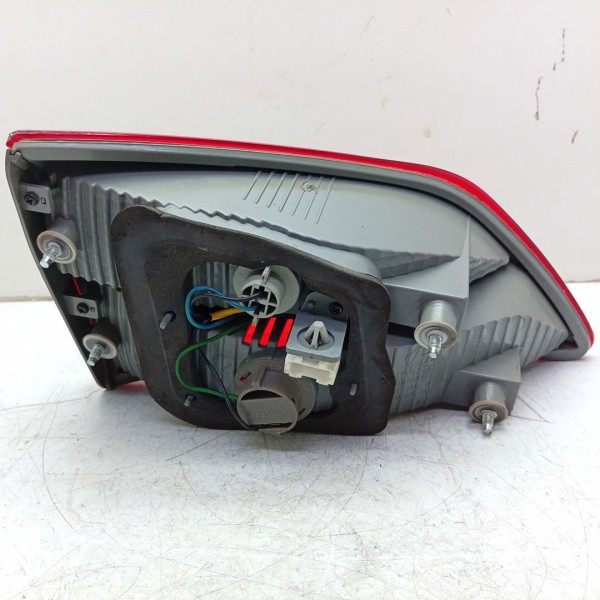 Lanterna Direita Tampa Hyundai Hb20 2011 A 2019