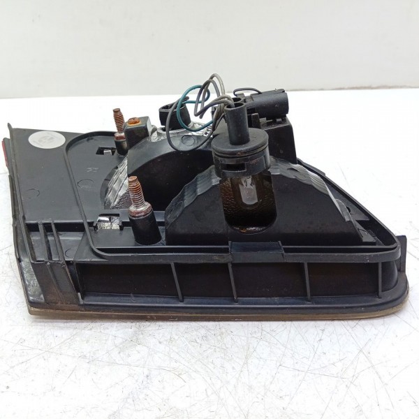 Lanterna Traseira Direita Fiat Siena 2008 2009 2010 A 2012