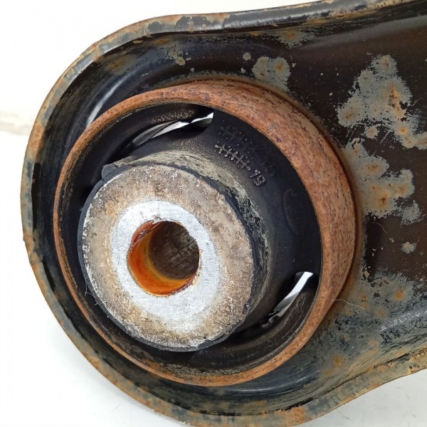 Bandeja Lado Direita Ford Ka 2017