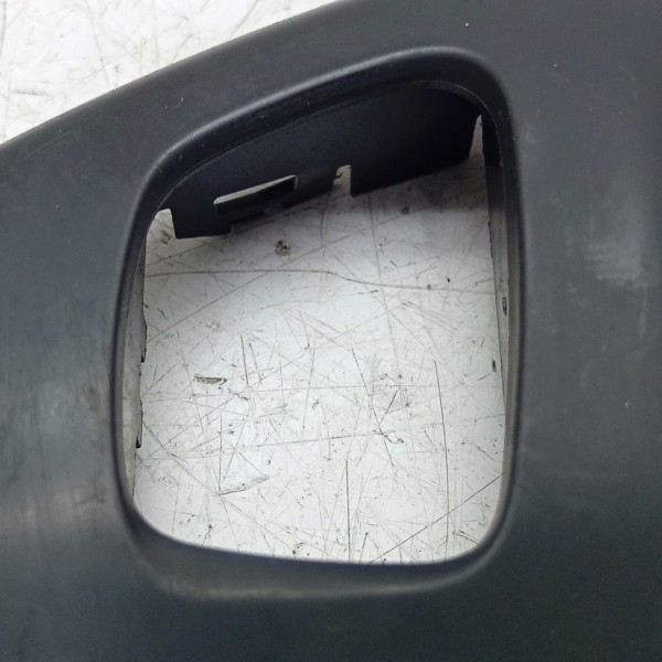 Moldura Coluna Traseira Do Vidro Renault Duster 2015 A 2018