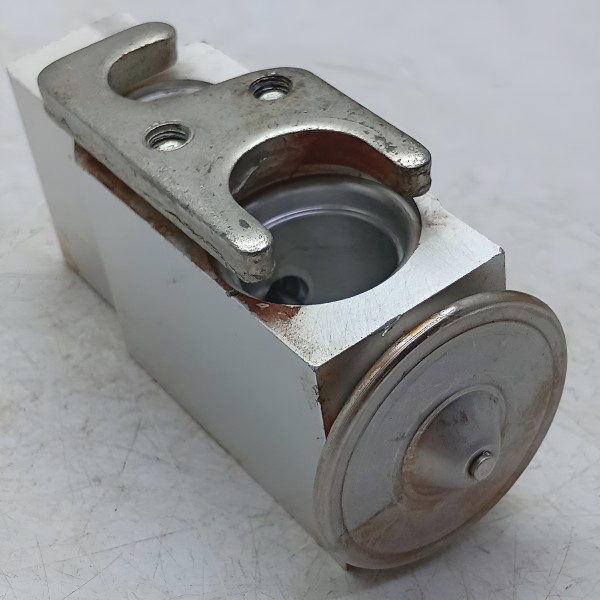 Válvula De Expansão Block Mitsubishi Pajero L200 Triton 2006