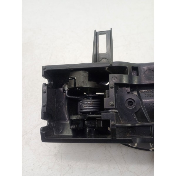 Maçaneta Int Dianteira/traseira Esq Nissan Versa 2017/21