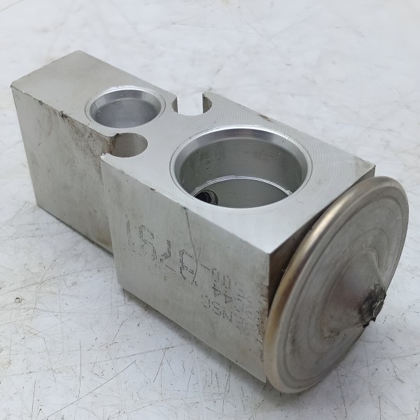 Válvula Expansão Toyota Etios 2013 Peça Original