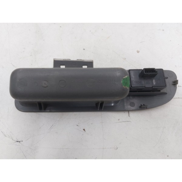 Botão Vidro Elétrico Traseiro Direito Grand Siena 2012 Peça