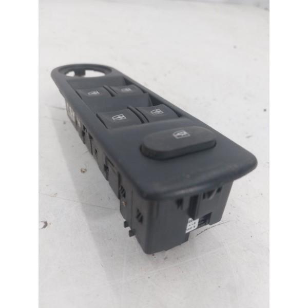 Comando Botão Interruptor Vidro Dianteiro L.e. Captur 17\20