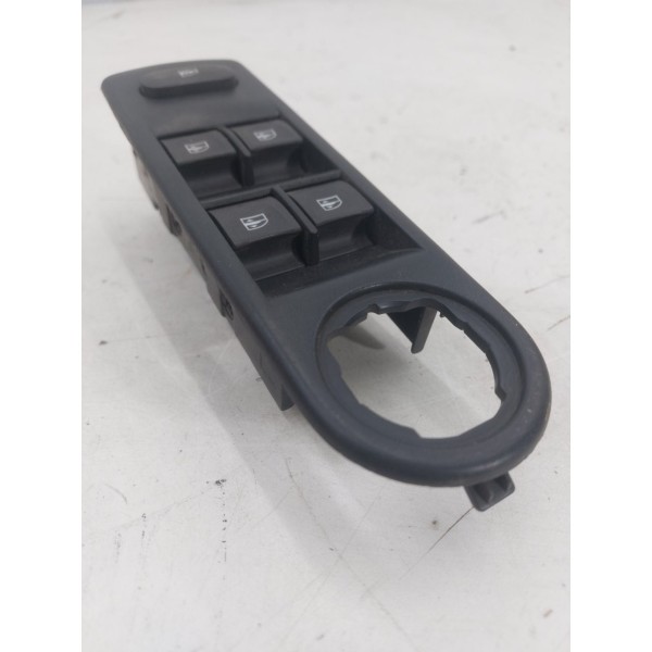 Comando Botão Interruptor Vidro Dianteiro L.e. Captur 17\20