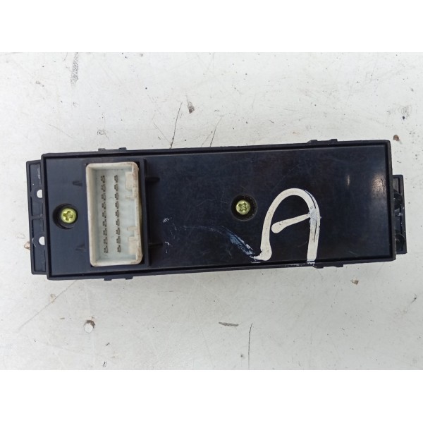 Botão Vidro Elétrico Le Hyundai Hb20 2012 A 2020