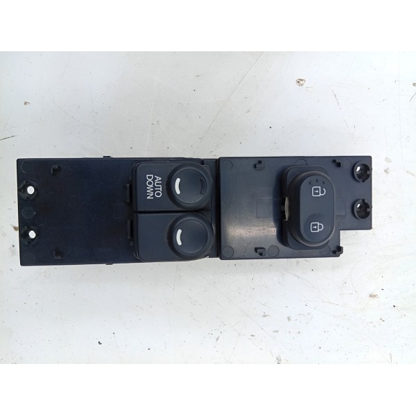 Botão Vidro Elétrico Le Hyundai Hb20 2012 A 2020