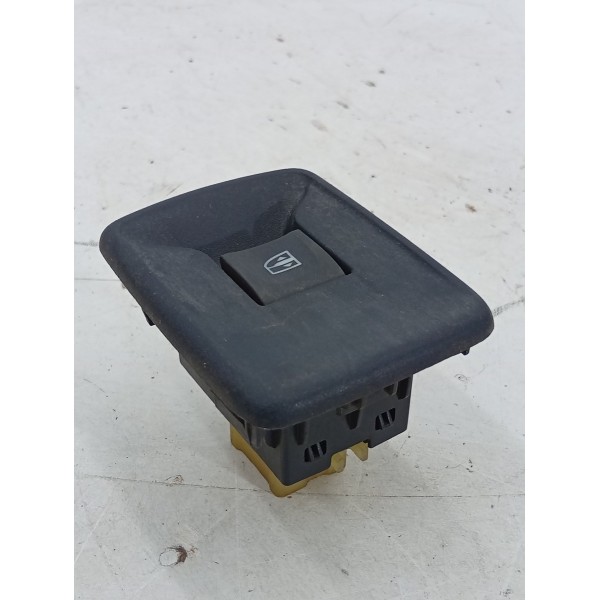 Botão Vidro Dianteiro Direito Renault Logan 2014 2015 A 2018