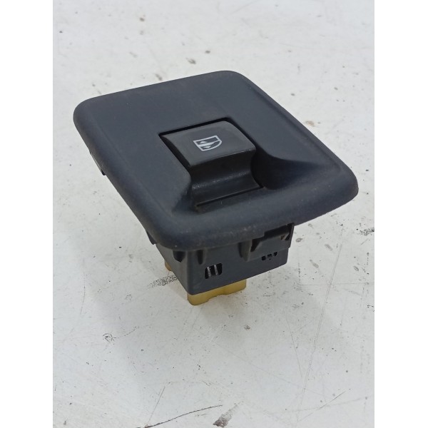 Botão Vidro Dianteiro Direito Renault Sandero 2014 15 A 2018
