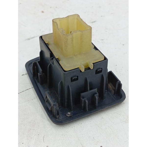 Botão Vidro Dianteiro Direito Renault Sandero 2014 15 A 2018