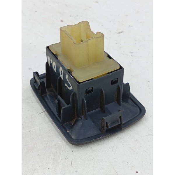 Botão Vidro Dianteiro Direito Renault Sandero 2014 15 A 2018