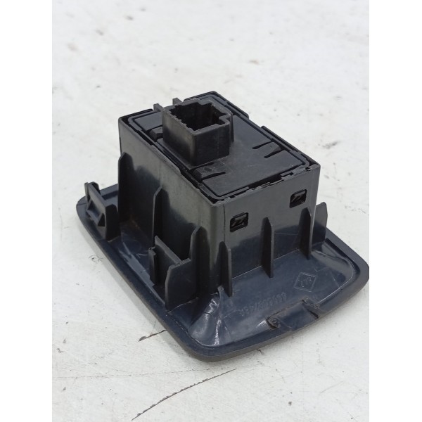 Botão Vidro Elétrico Direito Renault Sandero 2016 17 A 2021