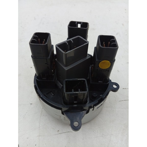 Botão Alerta Desembaçador Ssangyong Kyron 2011 2012 A 2018