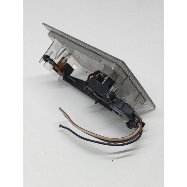 Lanterna Cortesia Teto Gm Chevrolet Tracker 2001 A 2013