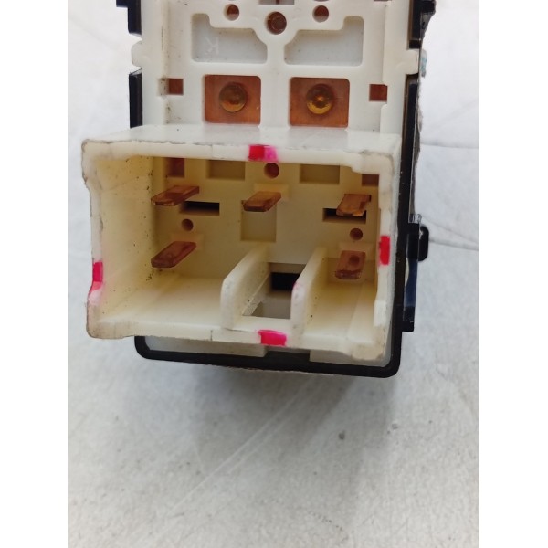 Botão Vidro Dianteiro Direito Hyundai Hb20 2021 2022 A 2023