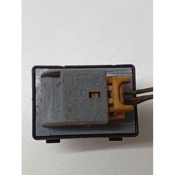 Botão Interruptor Abertura Do Porta Malas Audi A4 2015