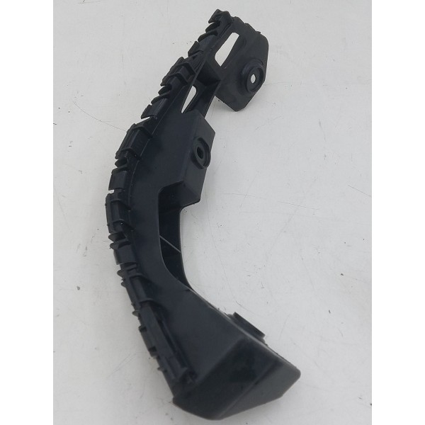 Guia De Para-choque Traseiro\esq Volkswagen Voyage 2008