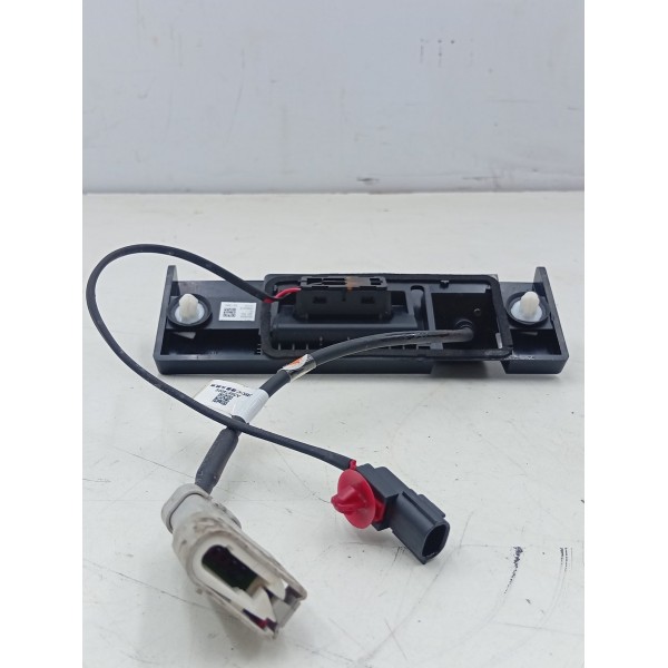 Maçaneta Tampa Traseira Com Camera De Ré Gm Tracker 20 /22