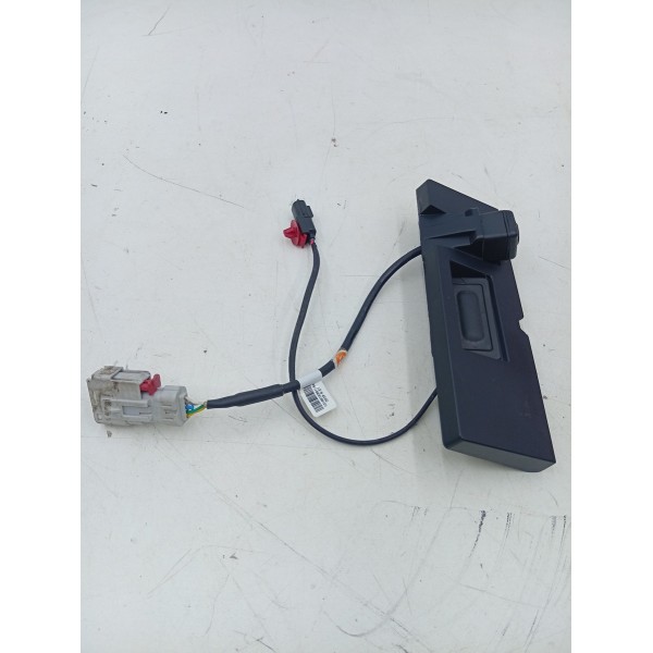 Maçaneta Tampa Traseira Com Camera De Ré Gm Tracker 20 /22