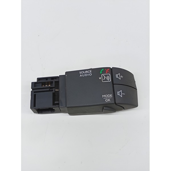 Comando Rádio Volante Renault Sandero 2017