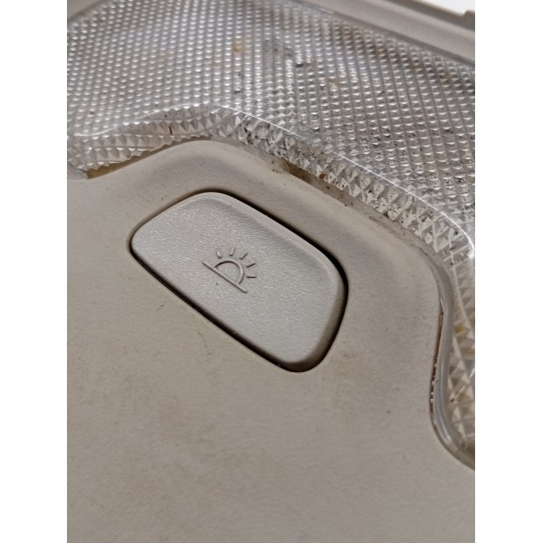 Luz Teto Cortesia Gm Chevrolet Onix 2020 À 2024 Original