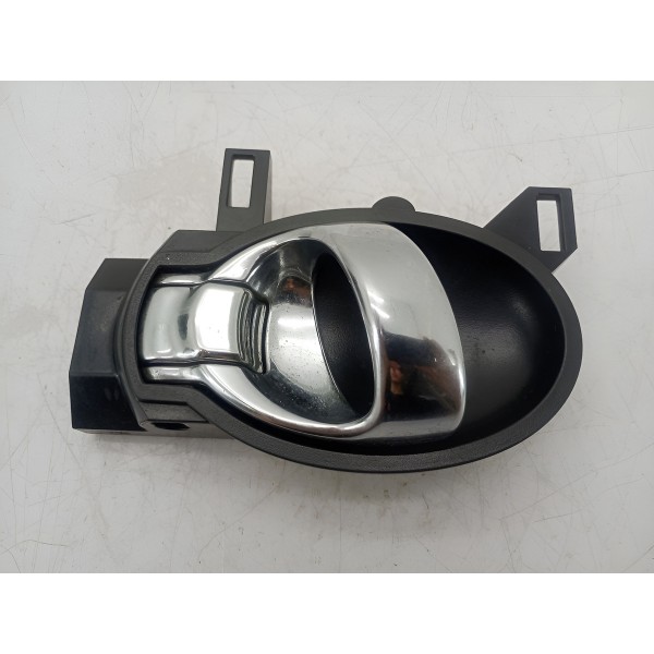 Maçaneta Interna Porta Traseira Esquerda Nissan Versa 2014