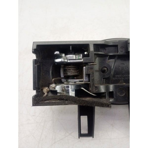 Maçaneta Interna Porta Traseira Esquerda Nissan Versa 2014