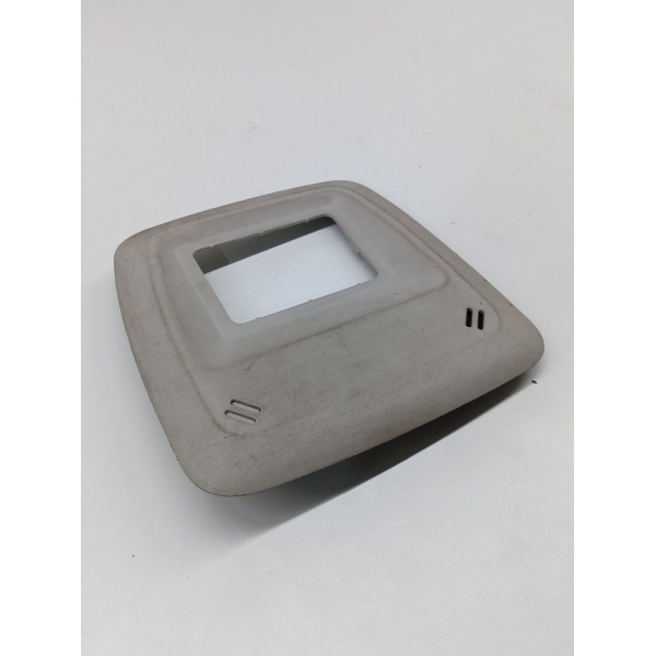 Moldura Luz Teto Cortesia Chevrolet Spin 2020 A 2023