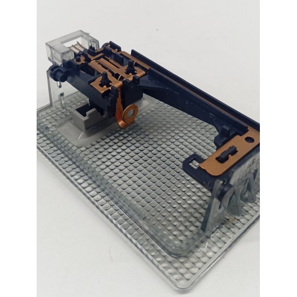 Luz Teto Cortesia Traseira Chevrolet Spin 2020 Peça Original