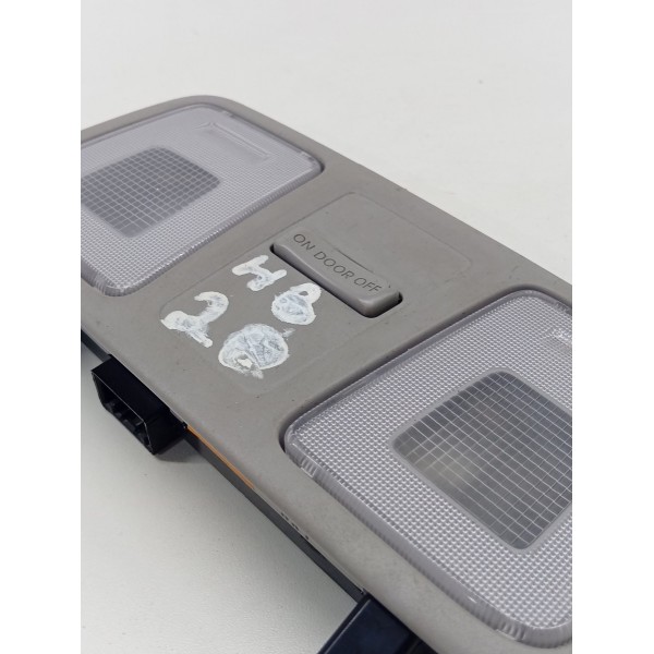 Luz Teto Cortesia Dianteira Hb20 2018 A 2019