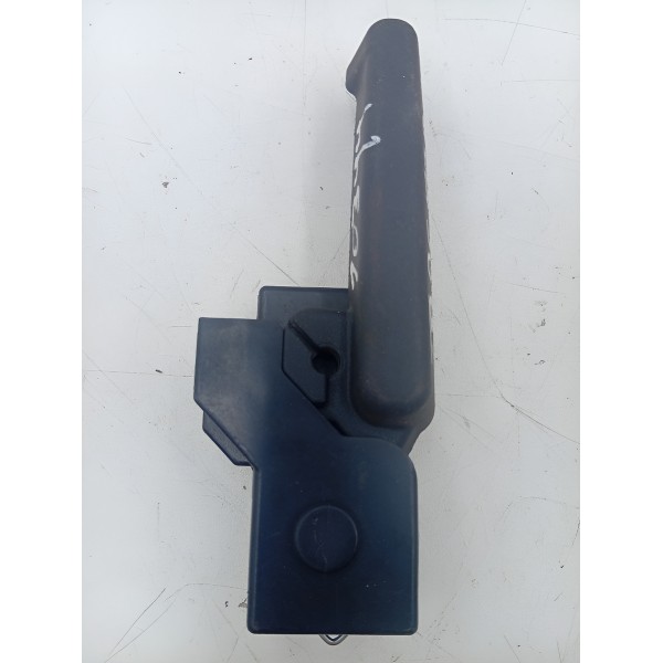 Alavanca Puxador Abertura Capô Gm Tracker 2011 2012 A 2015