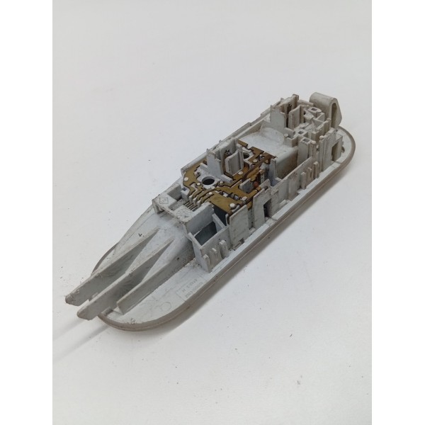 Luz Teto Plafonier Cortesia Nissan March 2011 A 2014