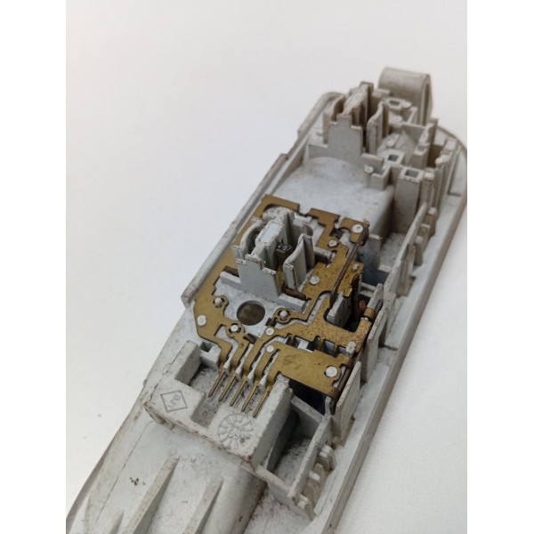 Luz Teto Plafonier Cortesia Nissan March 2011 A 2014