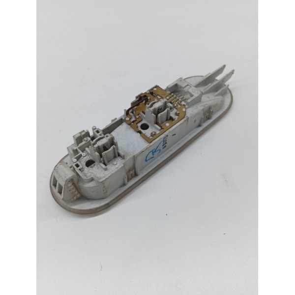 Luz Teto Plafonier Cortesia Nissan March 2011 A 2014