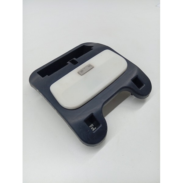 Luz Cortesía Traseira Renault Captur 2018 A 2023