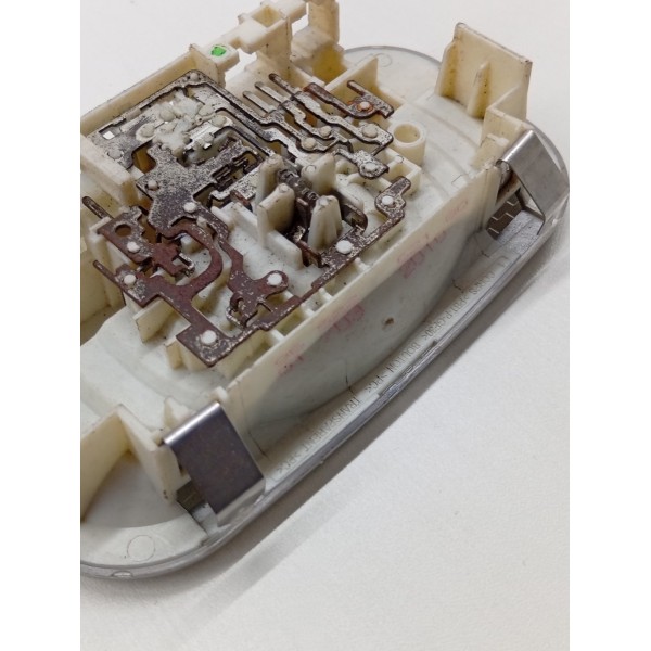 Botão De Luz Teto Cortesia Peugeot 307 2007 A 2017